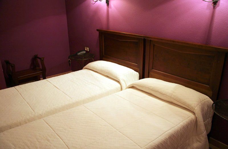 Hotel Jaime I โมรา เด รูเบียรอส ภายนอก รูปภาพ