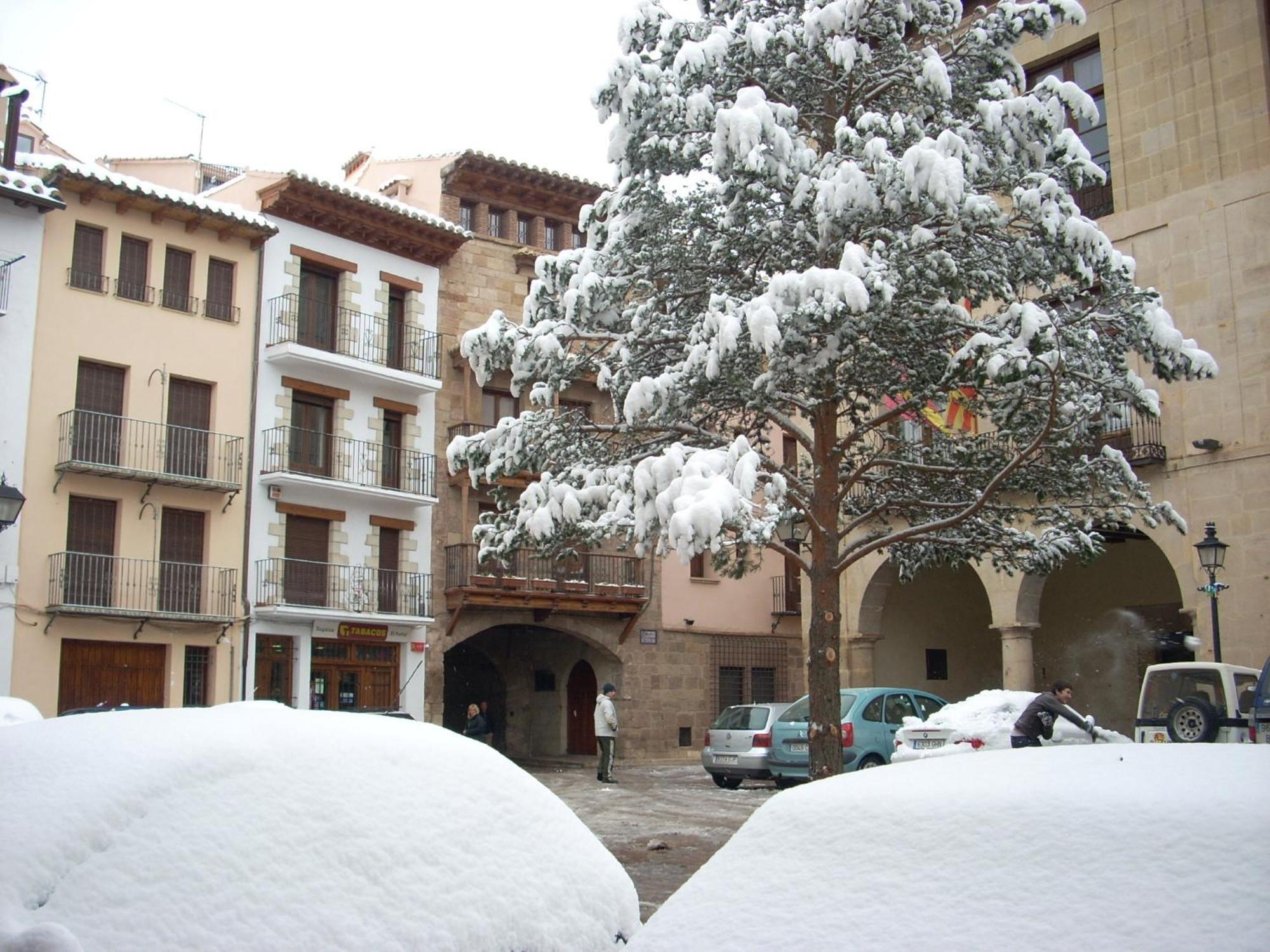 Hotel Jaime I โมรา เด รูเบียรอส ภายนอก รูปภาพ
