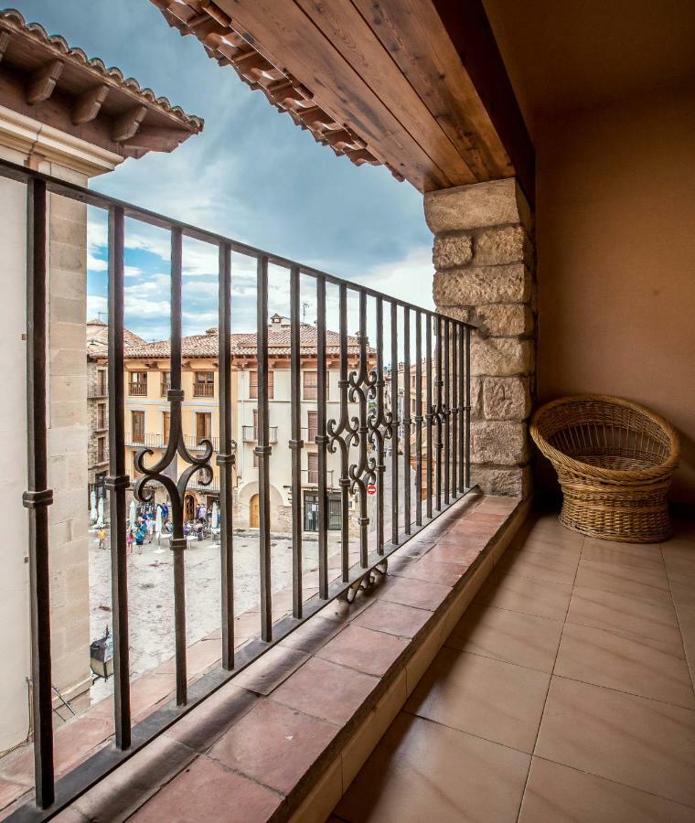 Hotel Jaime I โมรา เด รูเบียรอส ภายนอก รูปภาพ