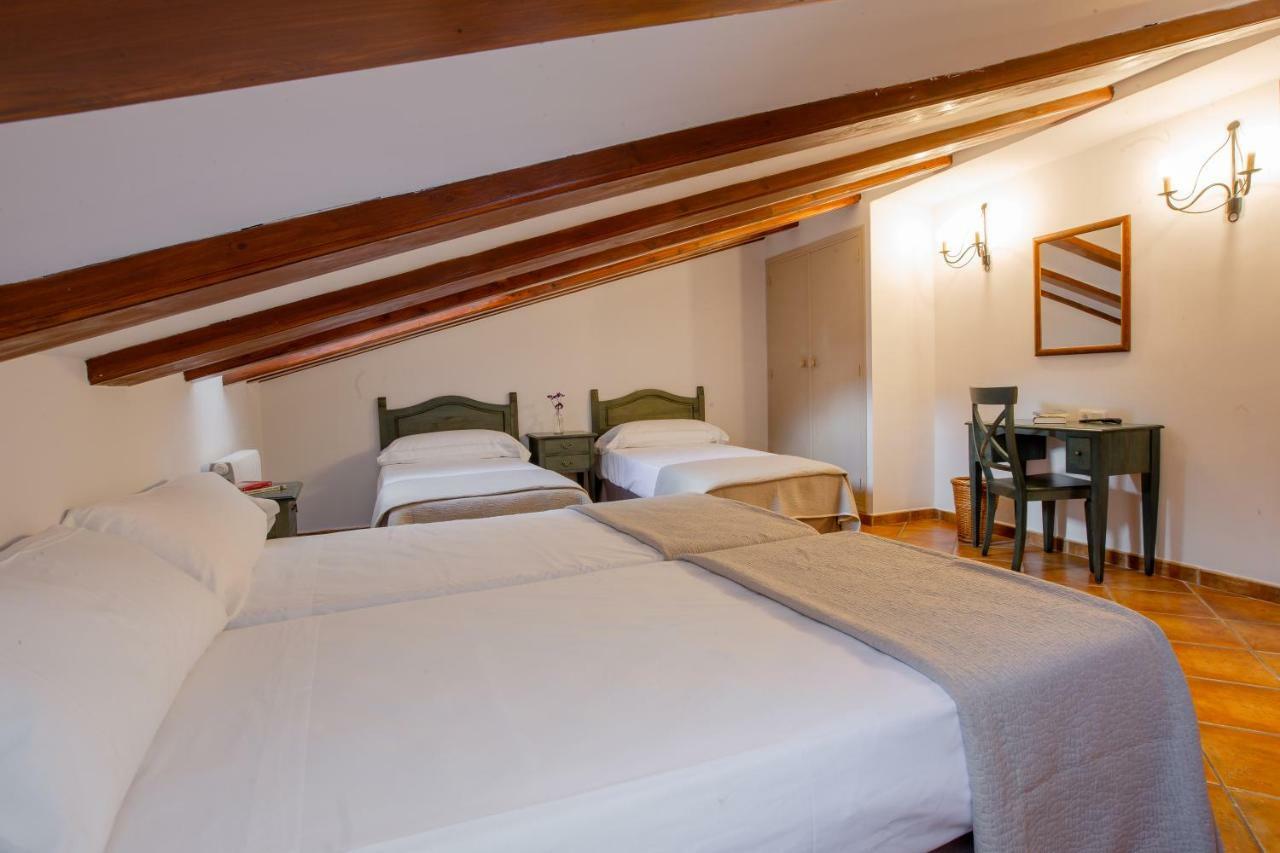 Hotel Jaime I โมรา เด รูเบียรอส ภายนอก รูปภาพ